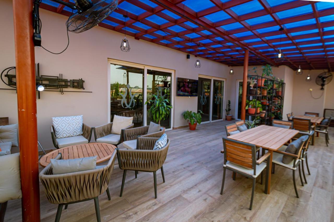 Wali'S Suites Abuja Kültér fotó