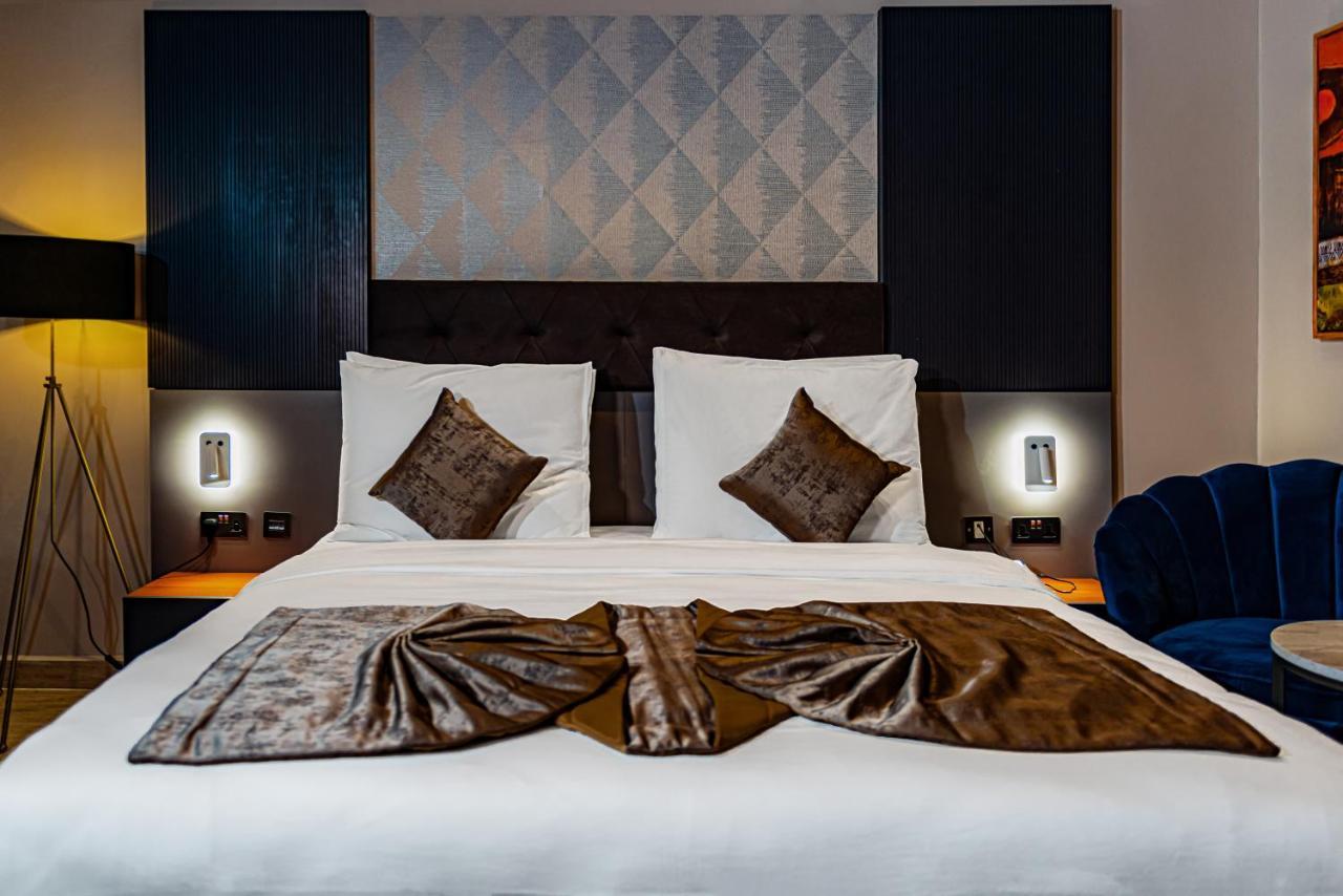 Wali'S Suites Abuja Kültér fotó