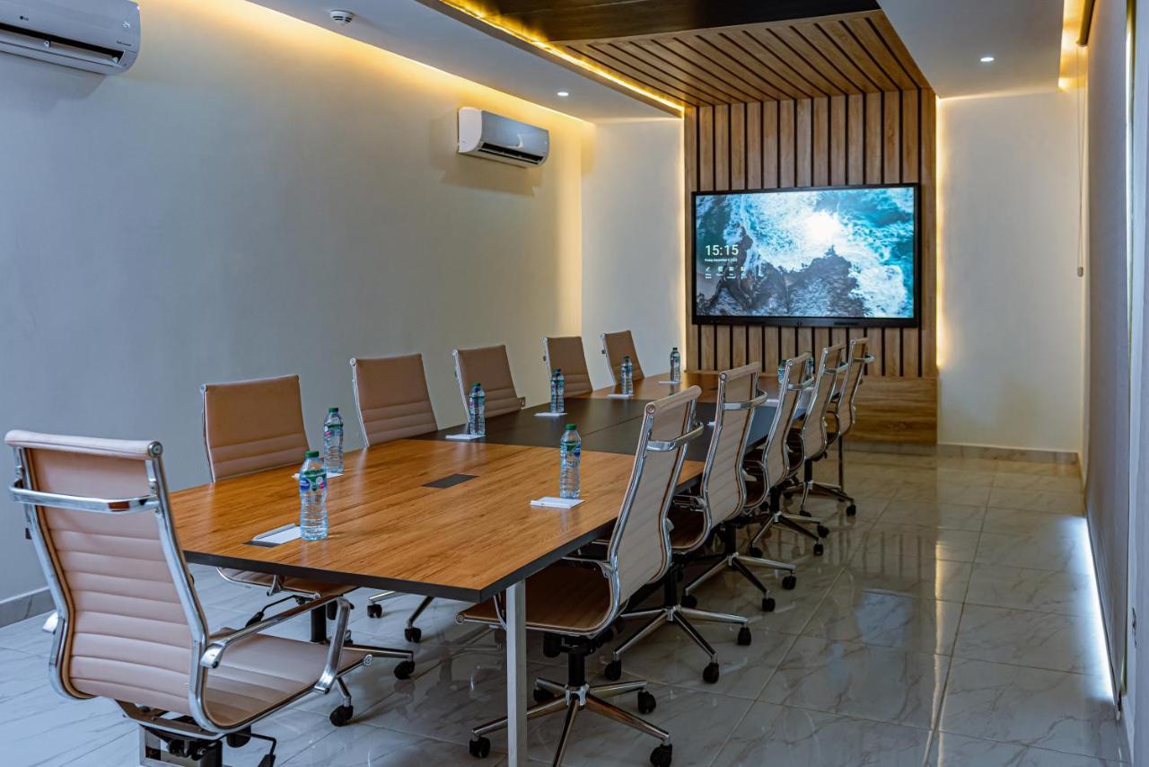 Wali'S Suites Abuja Kültér fotó