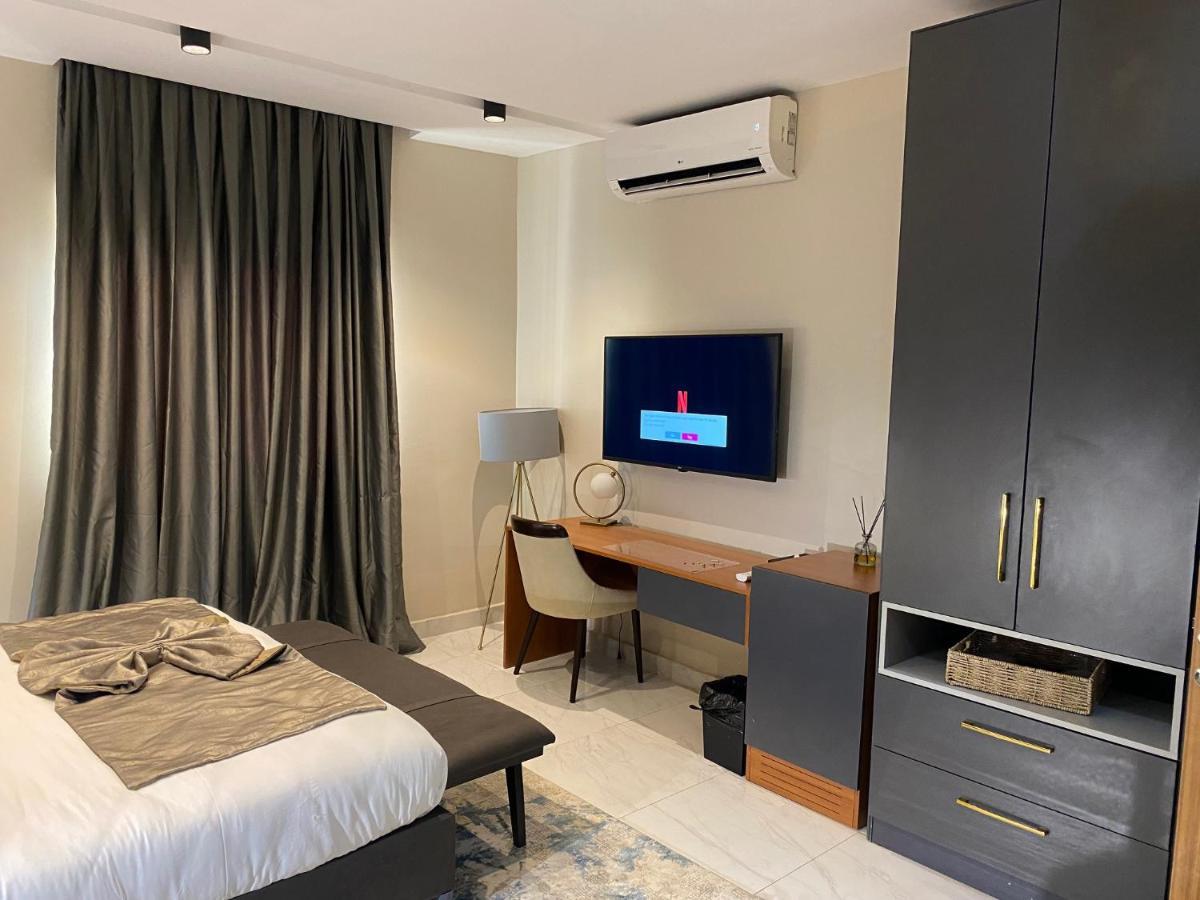 Wali'S Suites Abuja Kültér fotó
