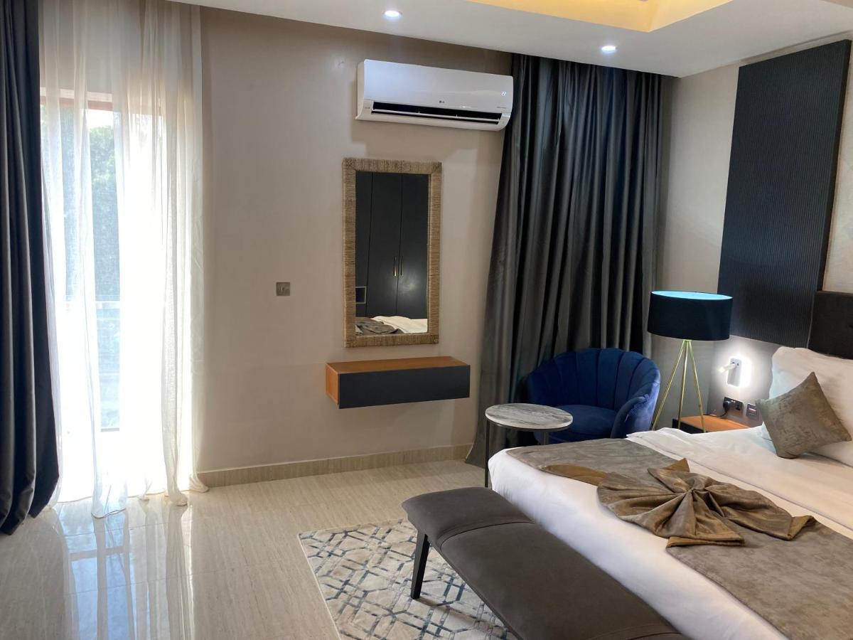 Wali'S Suites Abuja Kültér fotó