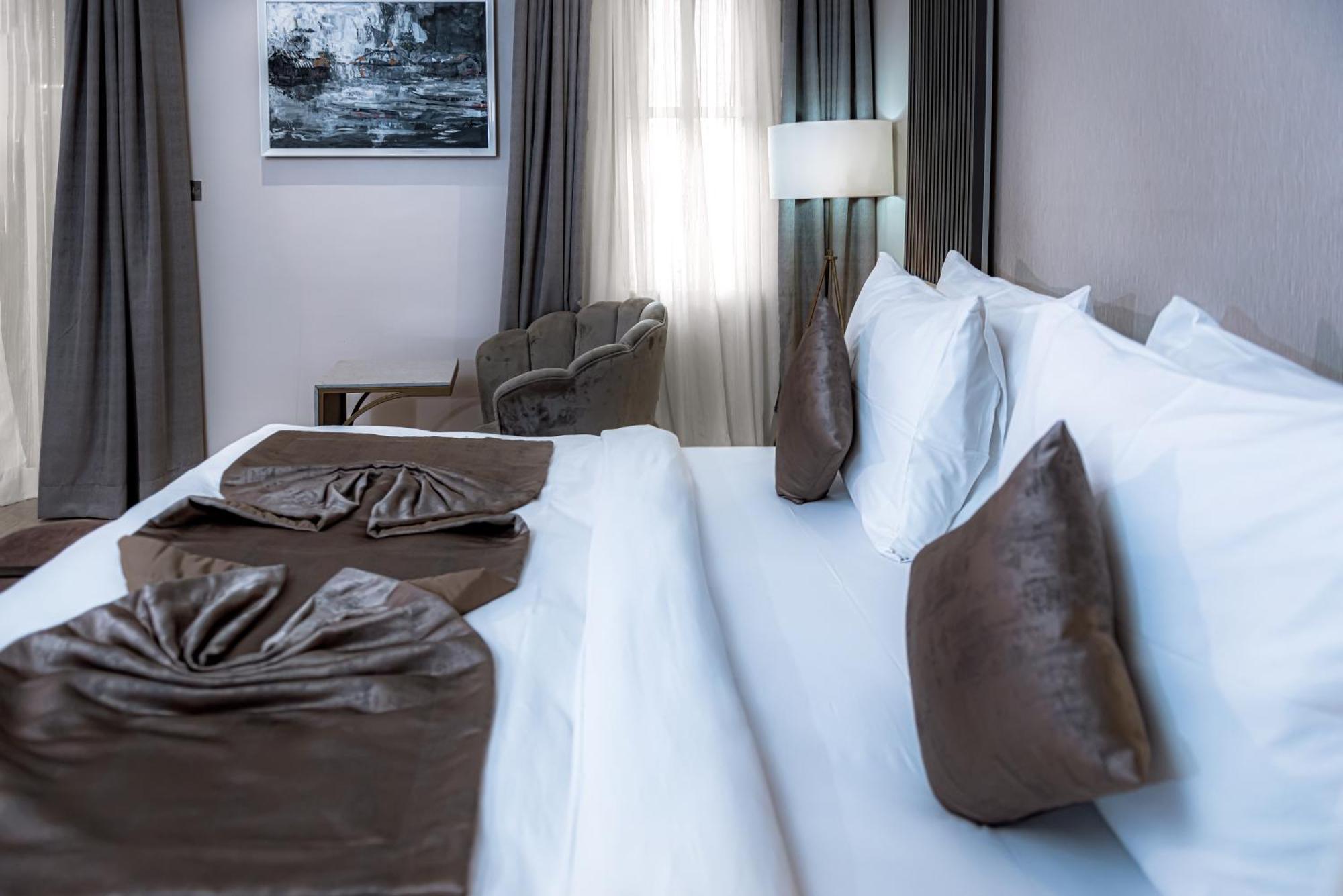 Wali'S Suites Abuja Kültér fotó